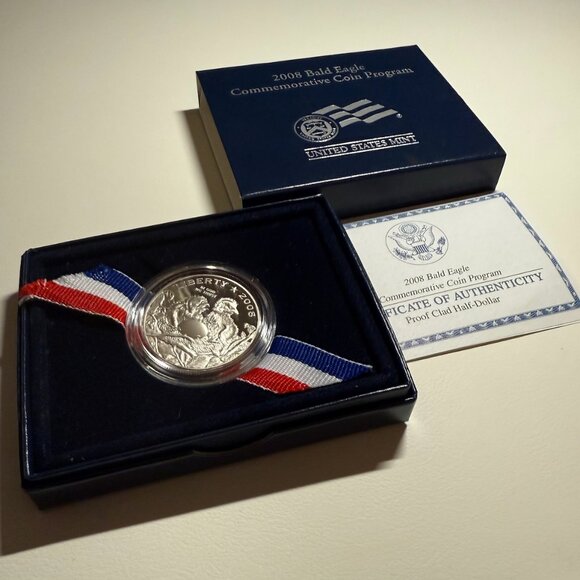 2008-S Bald Eagle Commemorative Half Dollar Proof w/COA Box - Picture 1 of 9